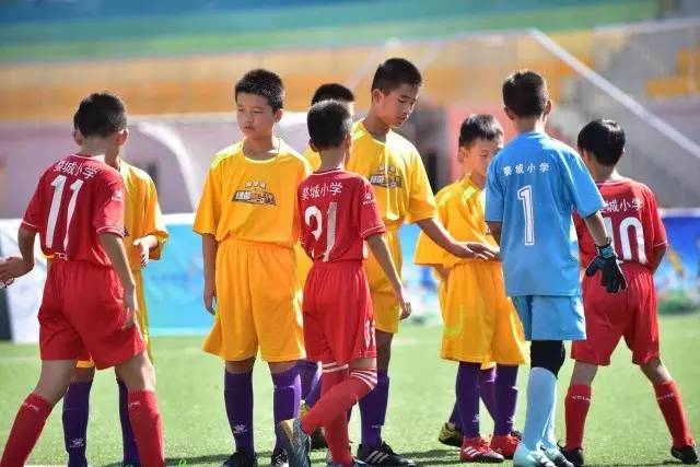 火箭压缩薪资寻求交易机会 为争冠做足准备
